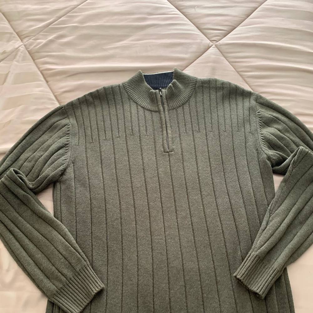 Method XL Men’s Sweater. Excellent condition.